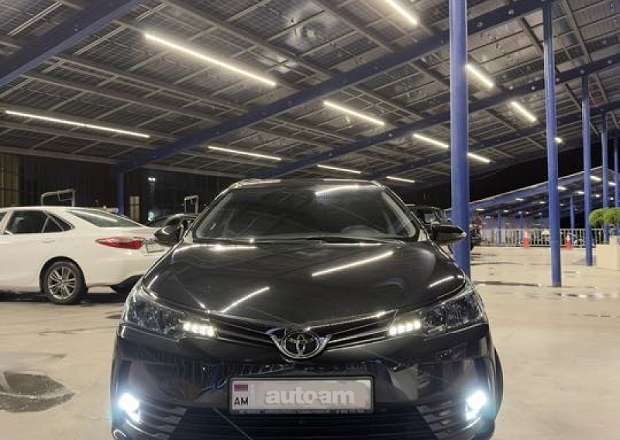 Toyota Corolla 2017 — լուսանկար 12
