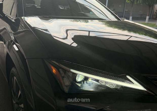 Lexus UX 200 2024 — լուսանկար 3