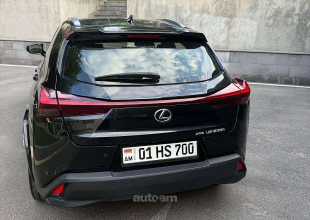 Lexus UX 200 2024 — լուսանկար 7