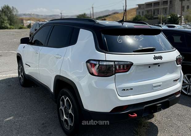 Jeep Compass 2022 — фото 4