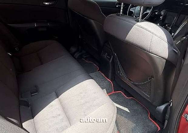 Suzuki Kizashi