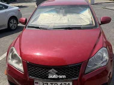 Suzuki Kizashi  2012 
