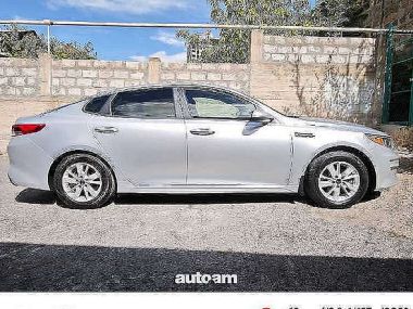 Kia Optima  2017 