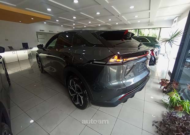 Changan Deepal S07