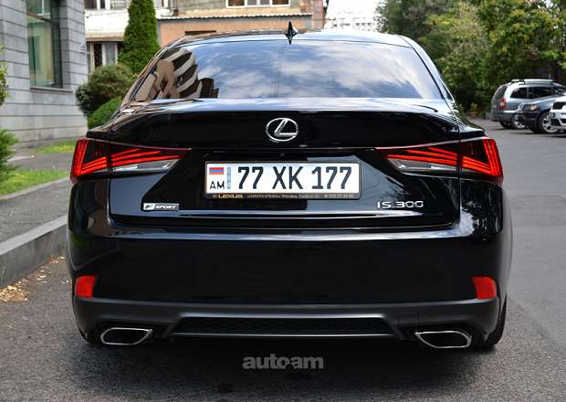 Lexus IS 300 F Sport 2018 — լուսանկար 15