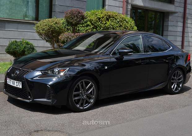 Lexus IS 300 F Sport 2018 — լուսանկար 5
