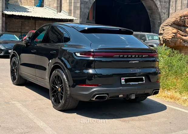 Porsche Cayenne Coupe