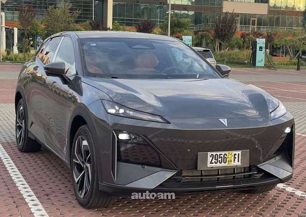 Changan Deepal S07 2025 — լուսանկար 1