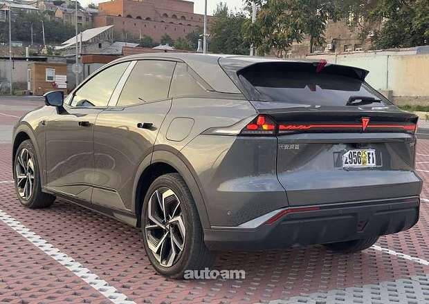 Changan Deepal S07 2025 — լուսանկար 5