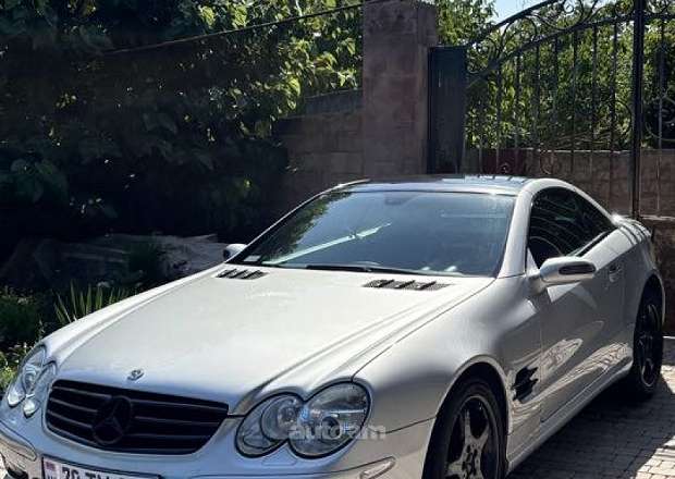 Mercedes-Benz SL 500 2004 — լուսանկար 1