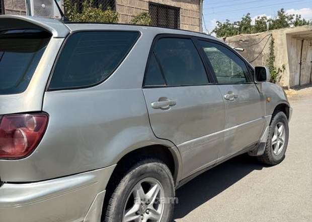 Lexus RX 300 1999 — photo 4