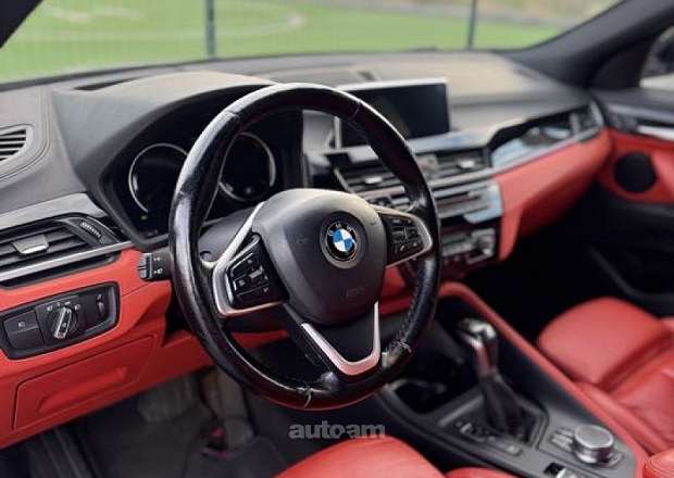 BMW X2
