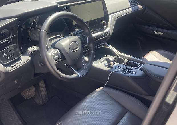 Lexus TX 2023 — photo 5
