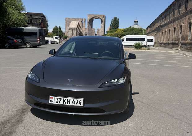 Tesla Model 3 2024 — լուսանկար 2