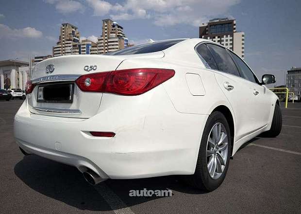 Infiniti Q50