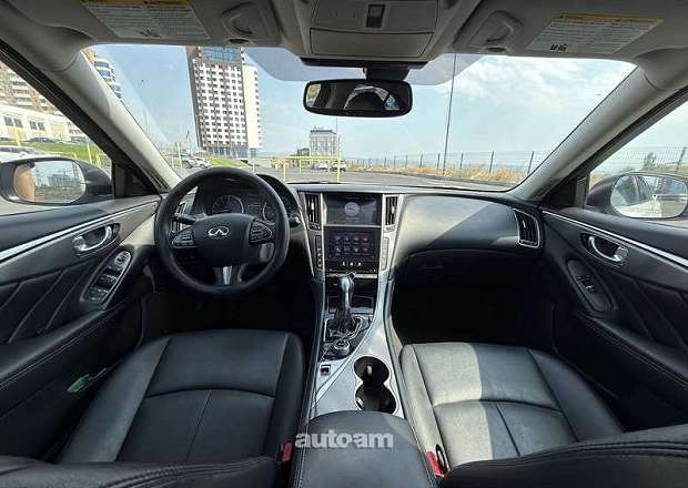Infiniti Q50