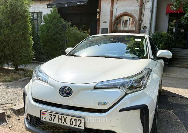 Toyota C-HR