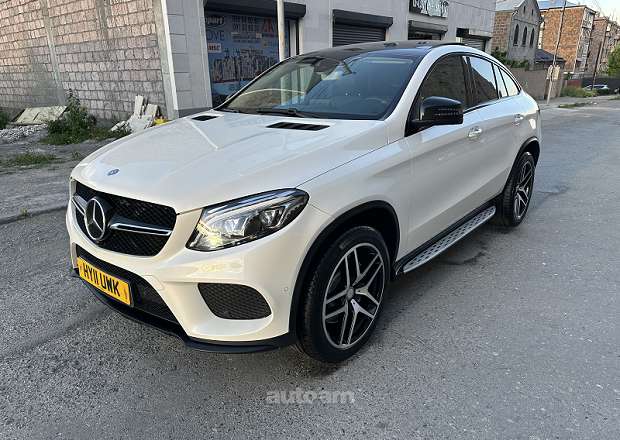 Mercedes-Benz GLE 400 2016 — լուսանկար 15
