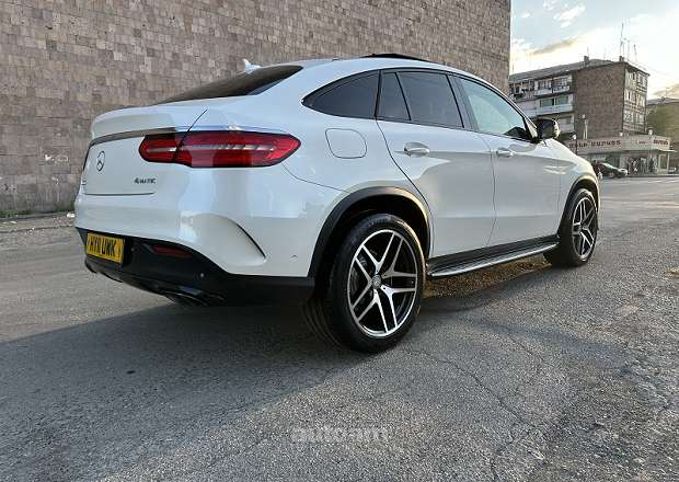 Mercedes-Benz GLE 400 2016 — լուսանկար 4
