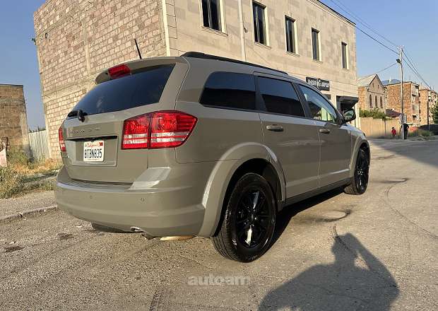 Dodge Journey 2020 — լուսանկար 5