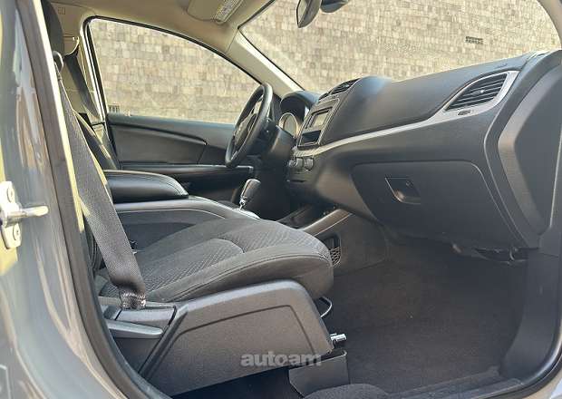 Dodge Journey 2020 — լուսանկար 4
