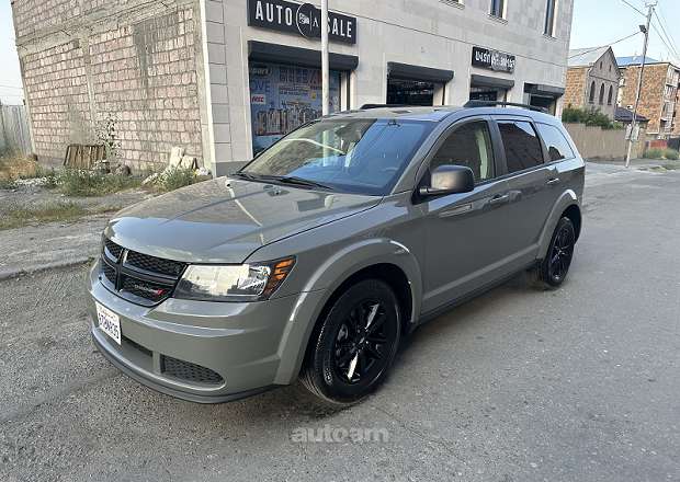 Dodge Journey 2020 — լուսանկար 13