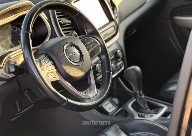 Jeep Cherokee 2016 — լուսանկար 3