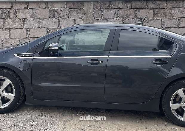 Chevrolet Volt 2012 — photo 2