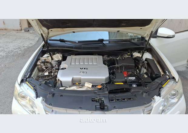 Toyota Camry 2012 — լուսանկար 7