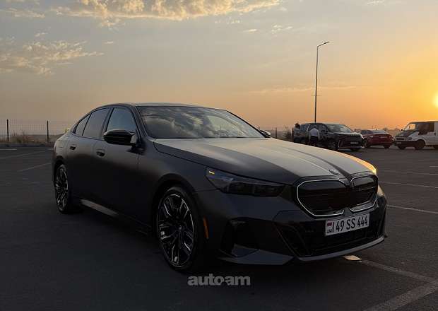 BMW i5 2024 — լուսանկար 1