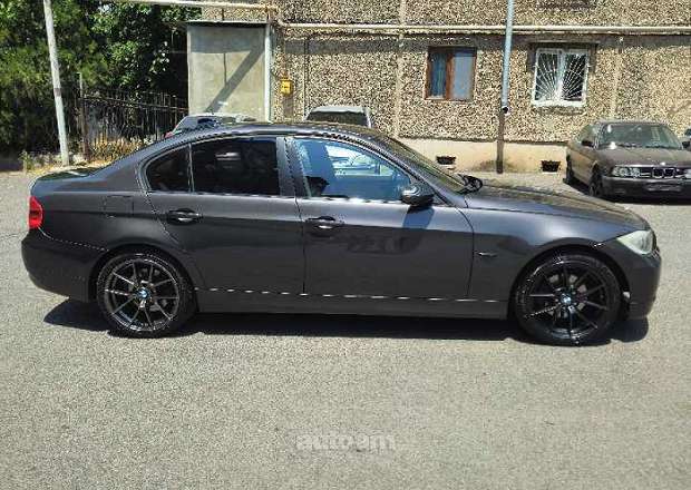 BMW 325