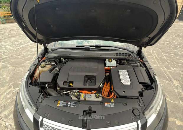 Chevrolet Volt 2013 — լուսանկար 3