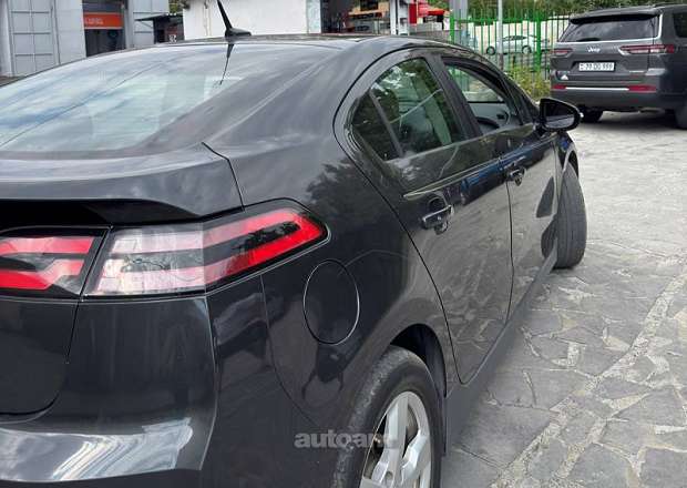 Chevrolet Volt 2013 — լուսանկար 2