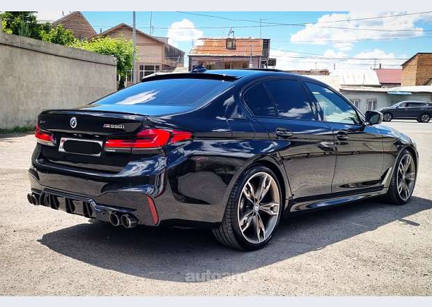 BMW 550