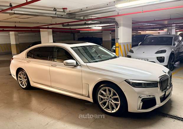 BMW 750