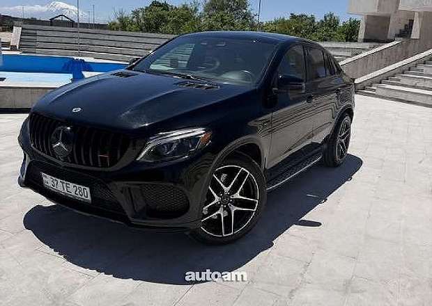 Mercedes-Benz GLE 43 AMG 2019 — photo 3