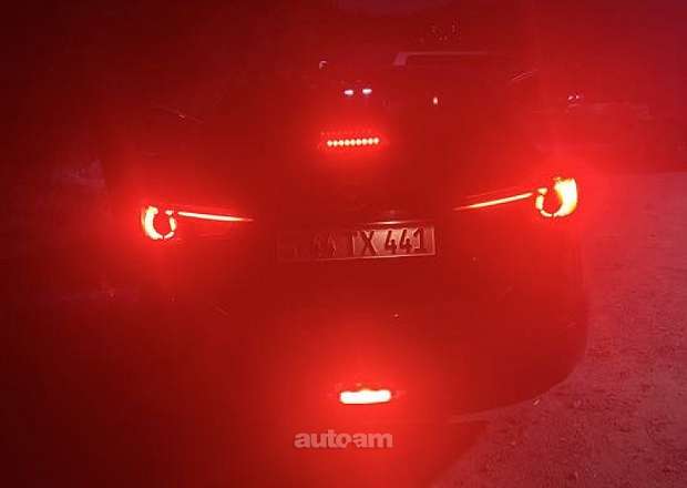 Mazda 3 2014 — լուսանկար 3