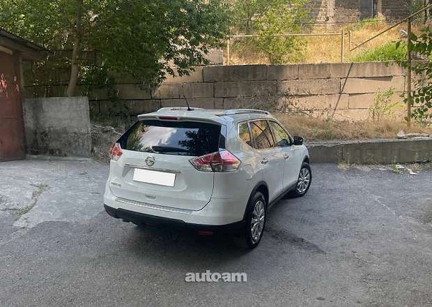 Nissan Rogue 2016 — լուսանկար 2