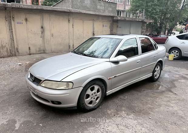 Opel Vectra B 2000 — լուսանկար 2