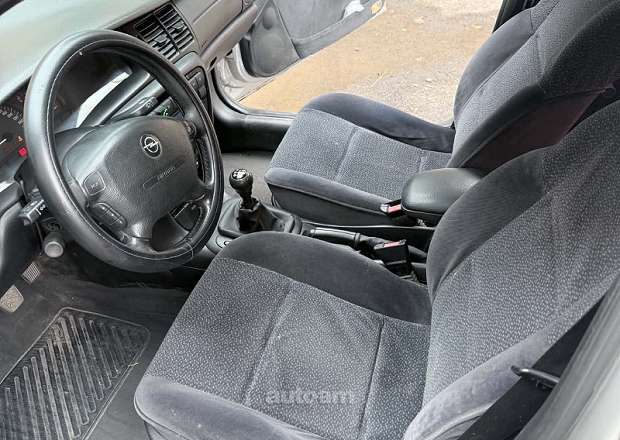 Opel Vectra B 2000 — լուսանկար 9