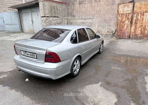 Opel Vectra B 2000 — լուսանկար 4