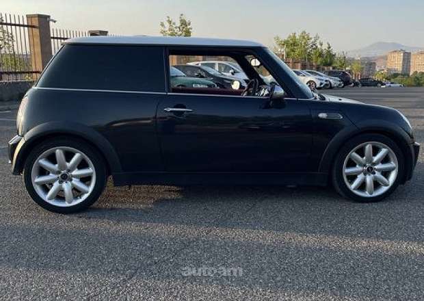 Mini Cooper 2004 — photo 5