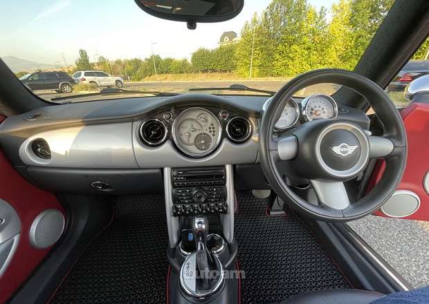 Mini Cooper 2004 — photo 10