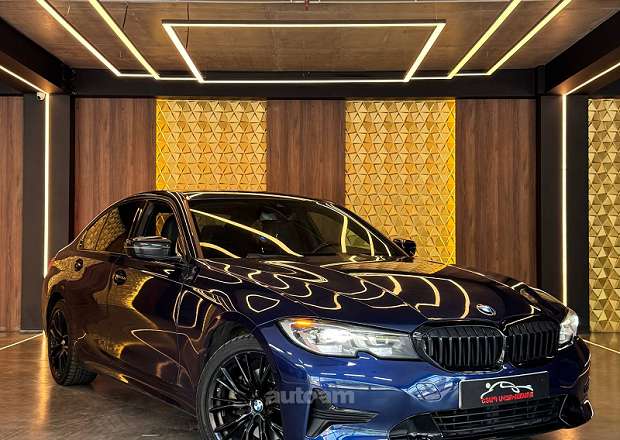 BMW 330