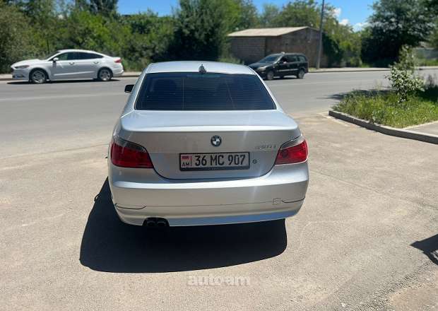 BMW 530 2007 — լուսանկար 2