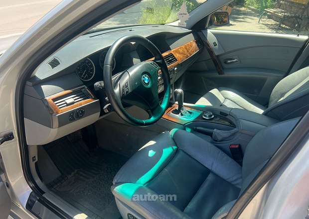 BMW 530 2007 — լուսանկար 6