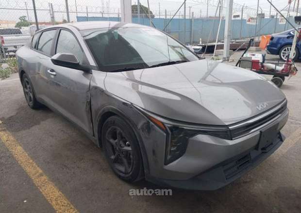 Kia K4