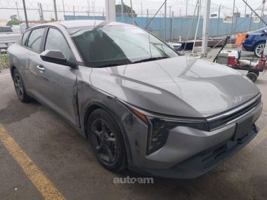 Kia K4  2025 