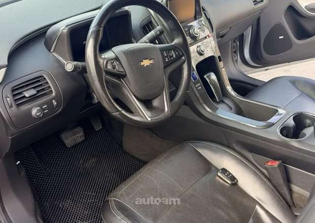 Chevrolet Volt 2011 — լուսանկար 10