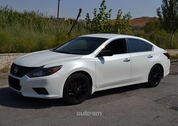 Nissan Altima 2018 — լուսանկար 5